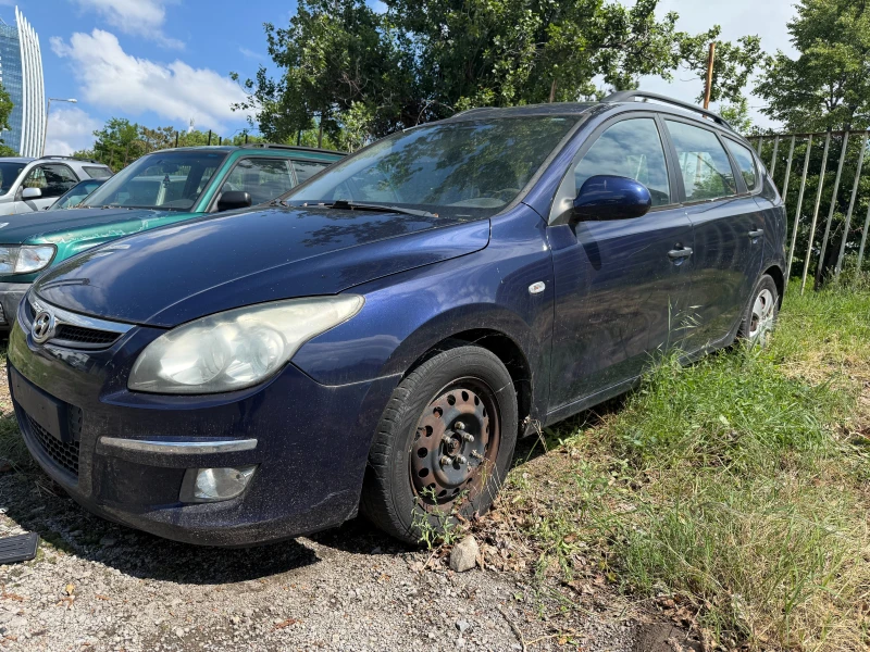 Hyundai I30 1.4i ГАЗ 110кс BlueDrive Comfort, снимка 3 - Автомобили и джипове - 51511404