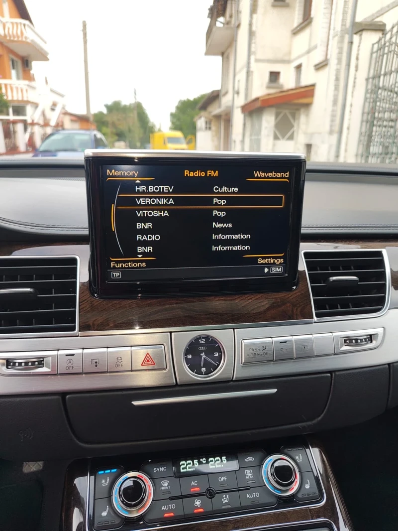 Audi A8 4.2 TDI FULL MAX 351+ + + LIZING TOP, снимка 14 - Автомобили и джипове - 52352384