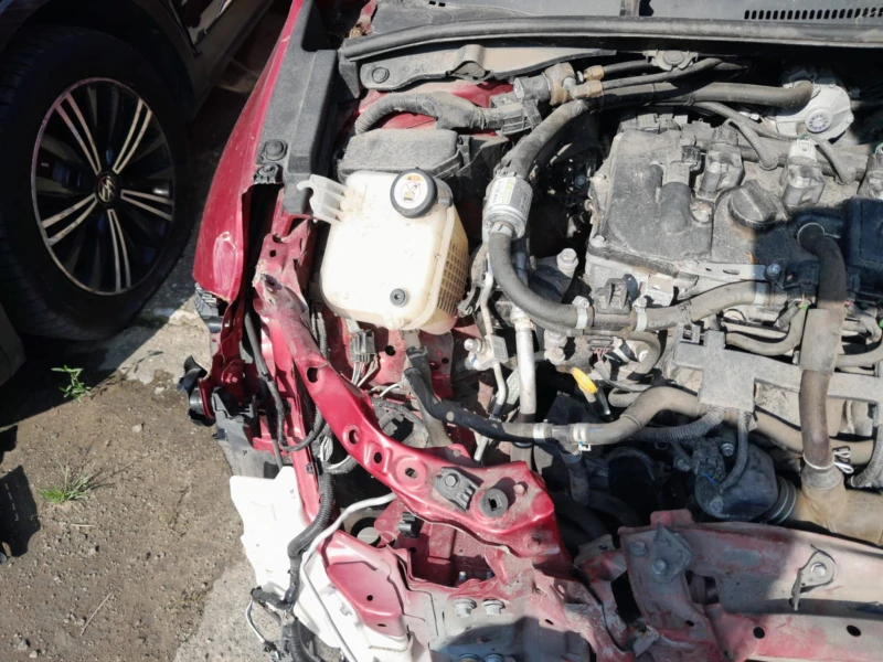 Toyota Corolla 1.8 Hibrid, снимка 6 - Автомобили и джипове - 51890409