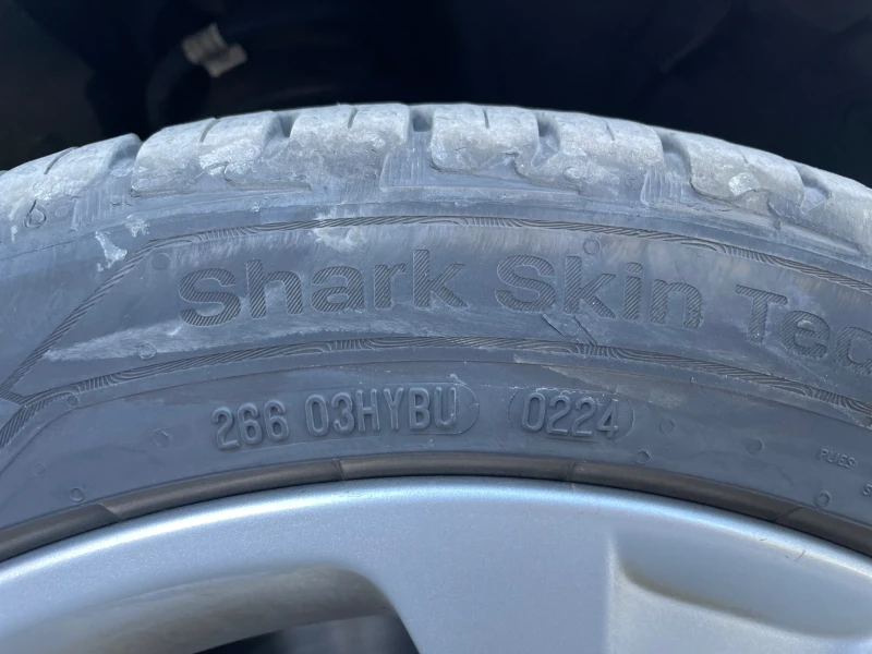 BMW 320, снимка 13 - Автомобили и джипове - 52026394