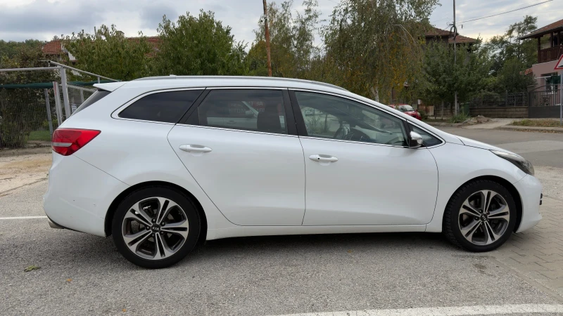 Kia Ceed GT Line, снимка 8 - Автомобили и джипове - 52041690
