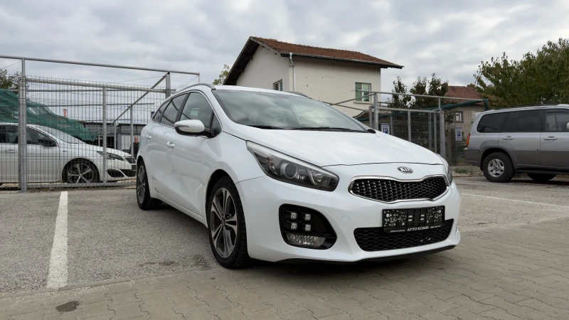 Kia Ceed GT Line, снимка 2 - Автомобили и джипове - 52041690