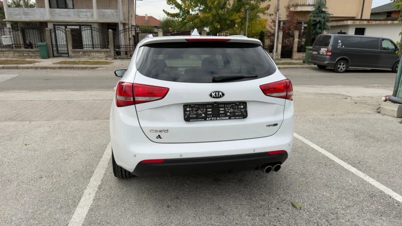 Kia Ceed GT Line, снимка 6 - Автомобили и джипове - 52041690