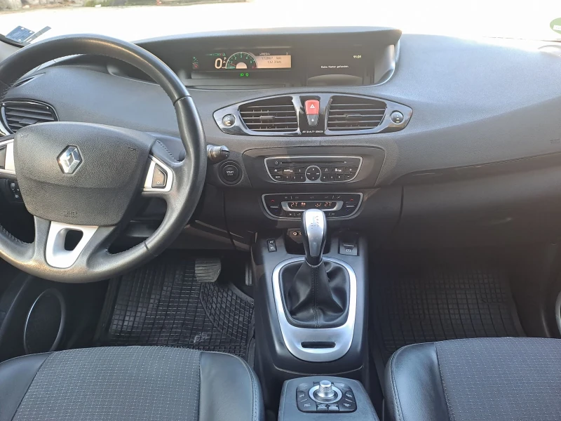 Renault Grand scenic, снимка 9 - Автомобили и джипове - 52627405
