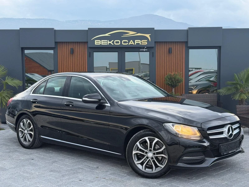 Mercedes-Benz C 220 Нов внос от Дания, снимка 3 - Автомобили и джипове - 52667941