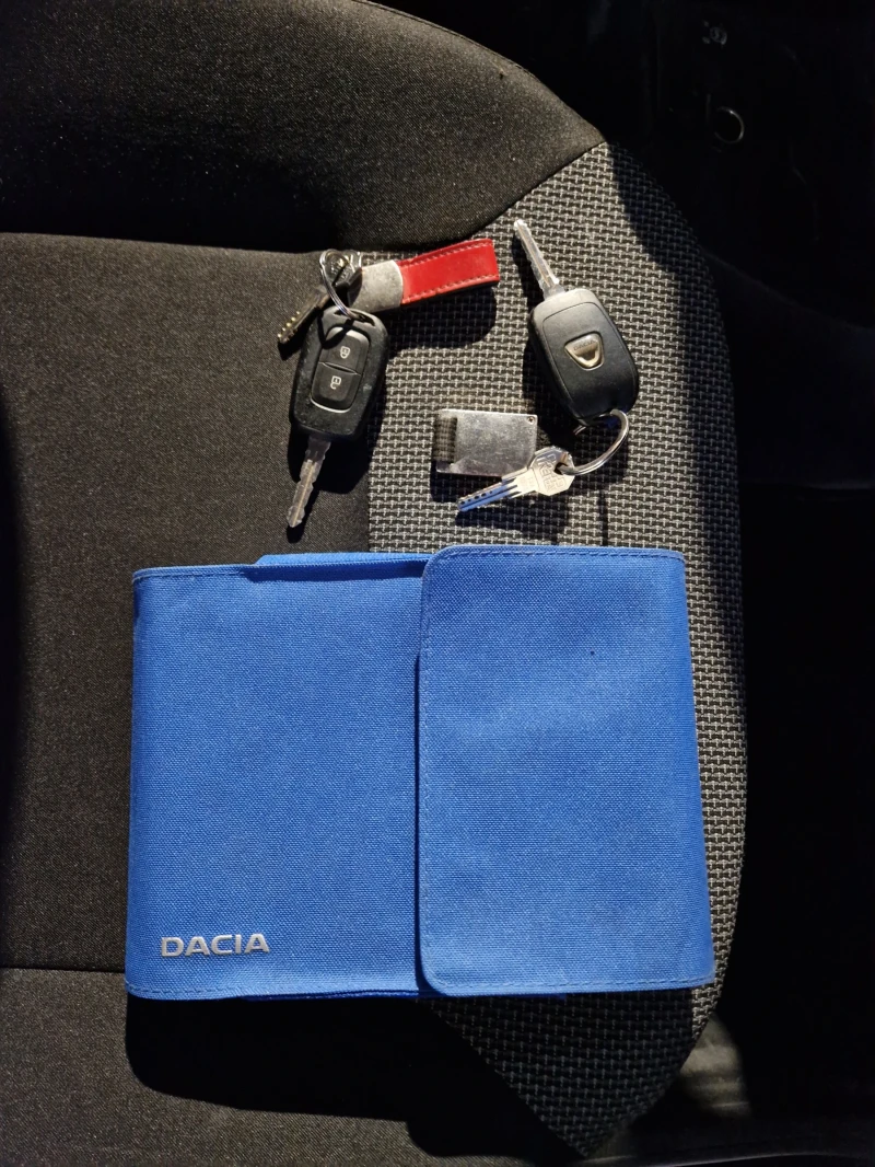 Dacia Dokker 1.6 газ/бензин 109коня, снимка 16 - Автомобили и джипове - 53025772