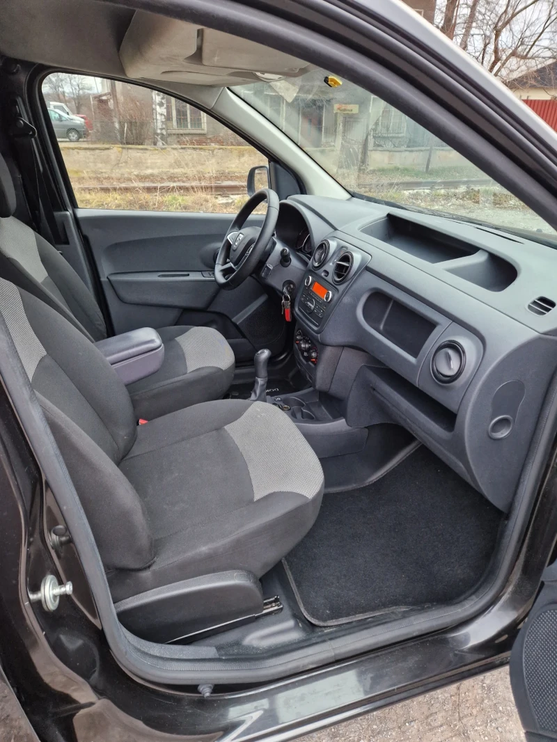 Dacia Dokker 1.6 газ/бензин 109коня, снимка 11 - Автомобили и джипове - 53025772
