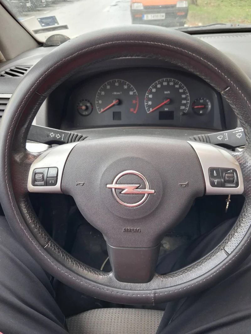 Opel Vectra C, снимка 8 - Автомобили и джипове - 53212328