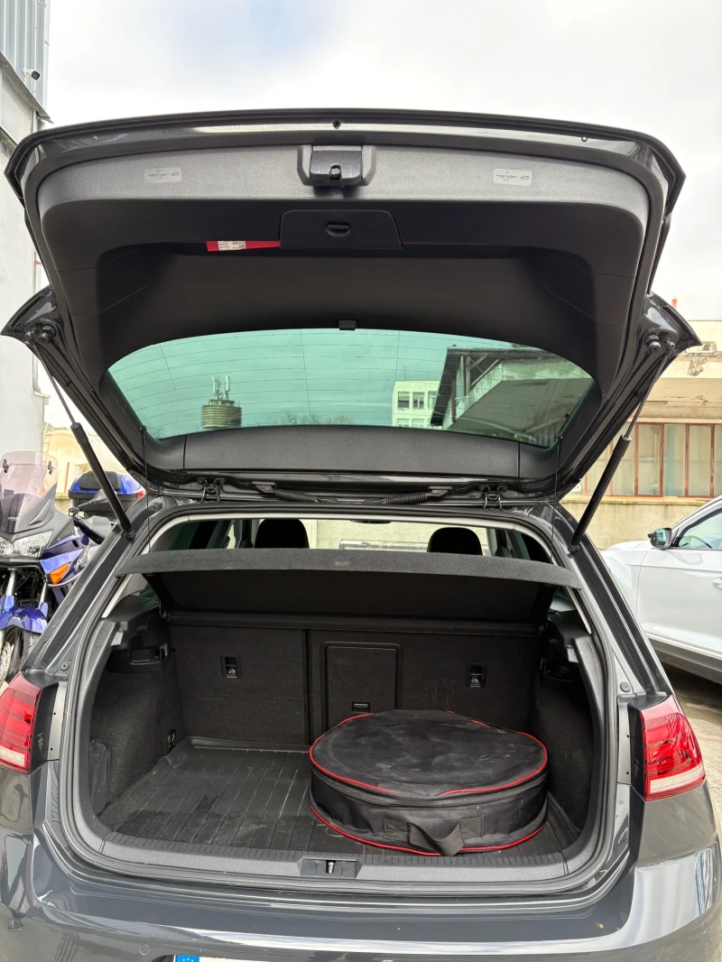VW Golf Golf 7.5, снимка 12 - Автомобили и джипове - 53260624