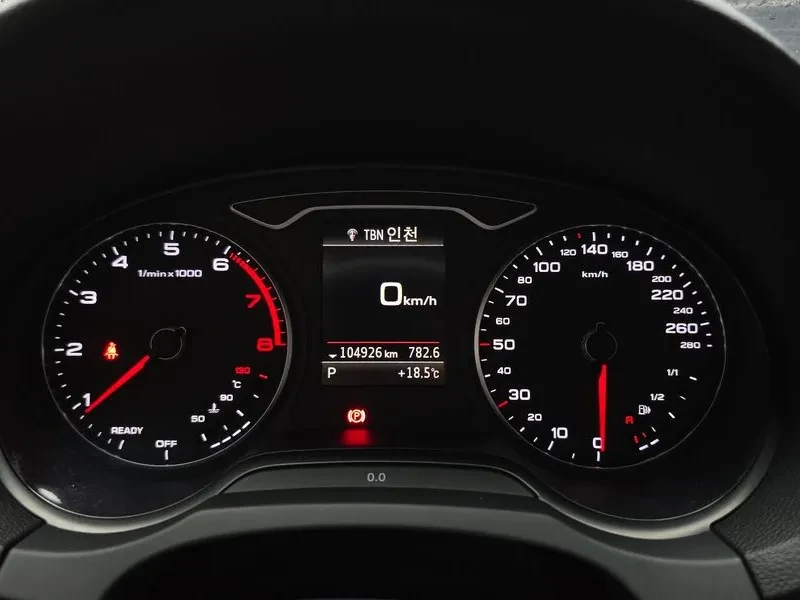 Audi A3 40 Tfsi 8V, снимка 8 - Автомобили и джипове - 55142281