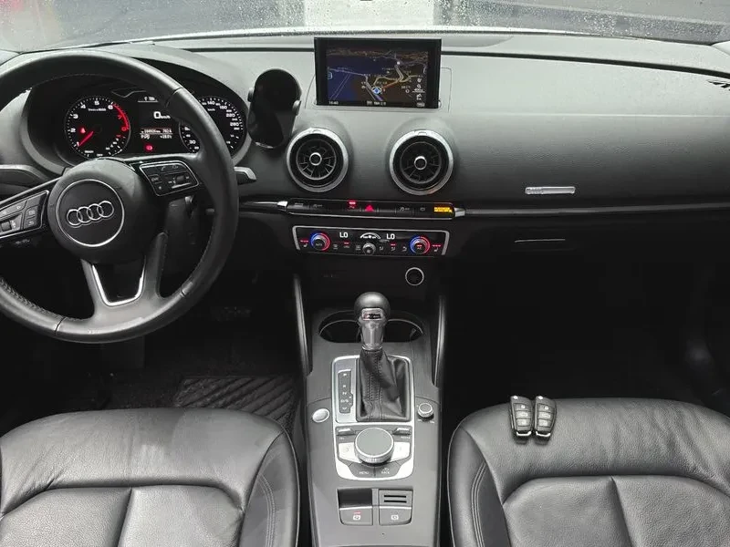 Audi A3 40 Tfsi 8V, снимка 7 - Автомобили и джипове - 55142281