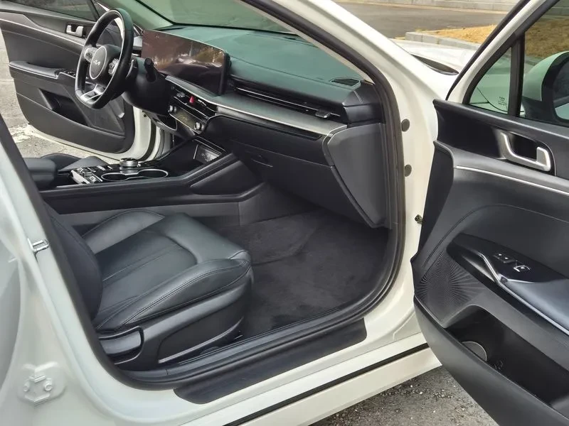 Kia K5 1.6 Turbo Prestige, снимка 6 - Автомобили и джипове - 55738898