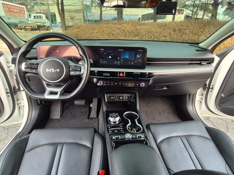 Kia K5 1.6 Turbo Prestige, снимка 16 - Автомобили и джипове - 55738898