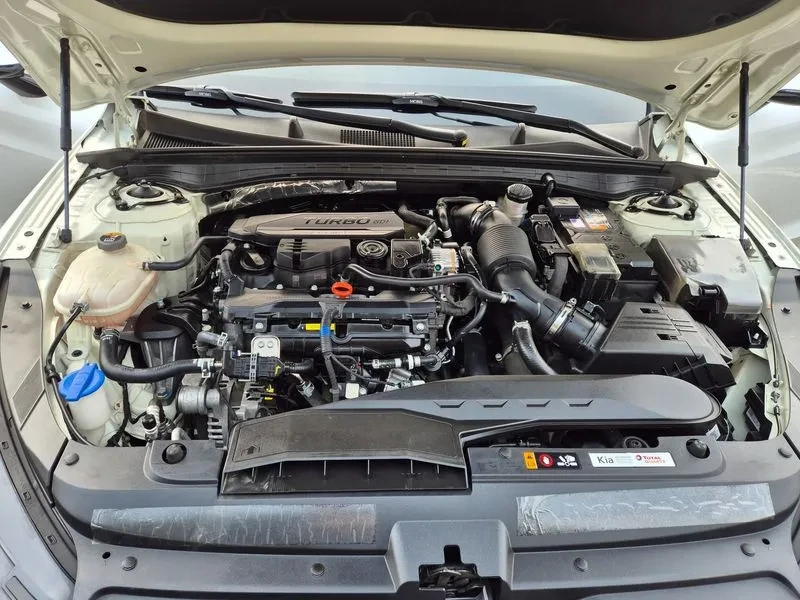 Kia K5 1.6 Turbo Prestige, снимка 15 - Автомобили и джипове - 55738898