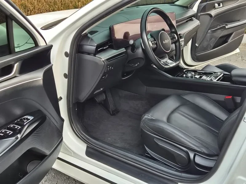 Kia K5 1.6 Turbo Prestige, снимка 9 - Автомобили и джипове - 55738898