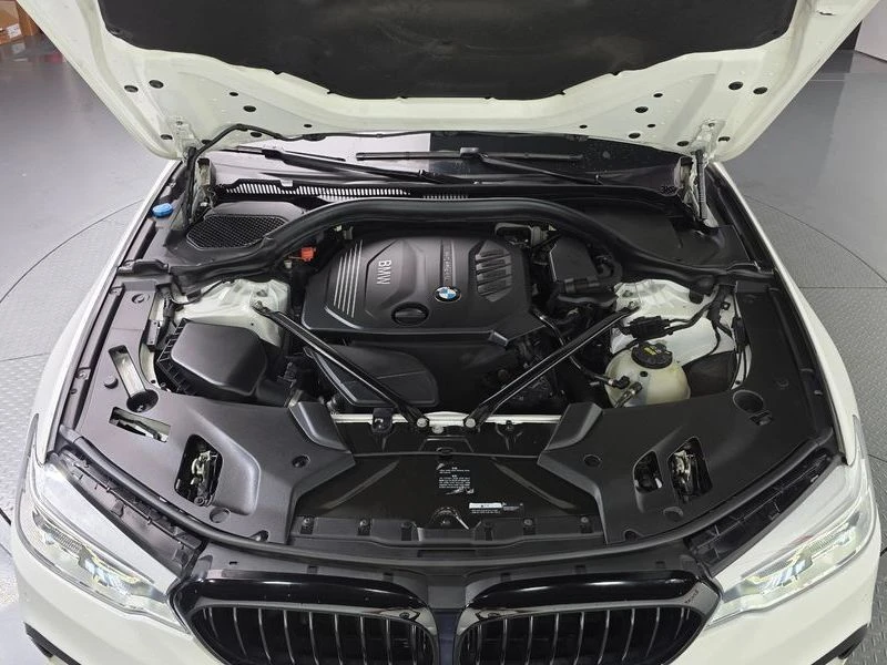 BMW 520 520d M Sport| ПОДГРЕВ| ШИБИ| HEAD UP, снимка 6 - Автомобили и джипове - 55739862