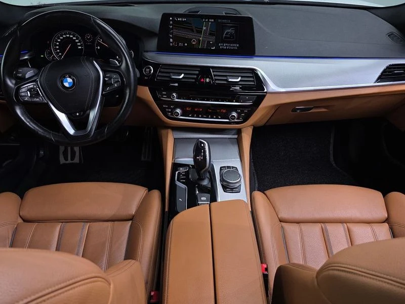 BMW 520 520d M Sport| ПОДГРЕВ| ШИБИ| HEAD UP, снимка 7 - Автомобили и джипове - 55739862