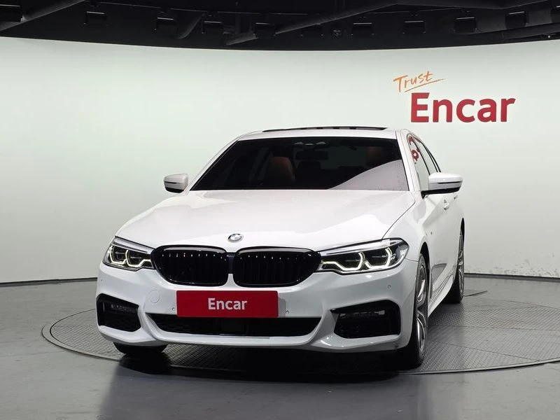 BMW 520 520d M Sport| ПОДГРЕВ| ШИБИ| HEAD UP, снимка 3 - Автомобили и джипове - 55739862