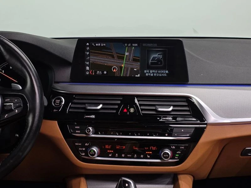 BMW 520 520d M Sport| ПОДГРЕВ| ШИБИ| HEAD UP, снимка 12 - Автомобили и джипове - 55739862