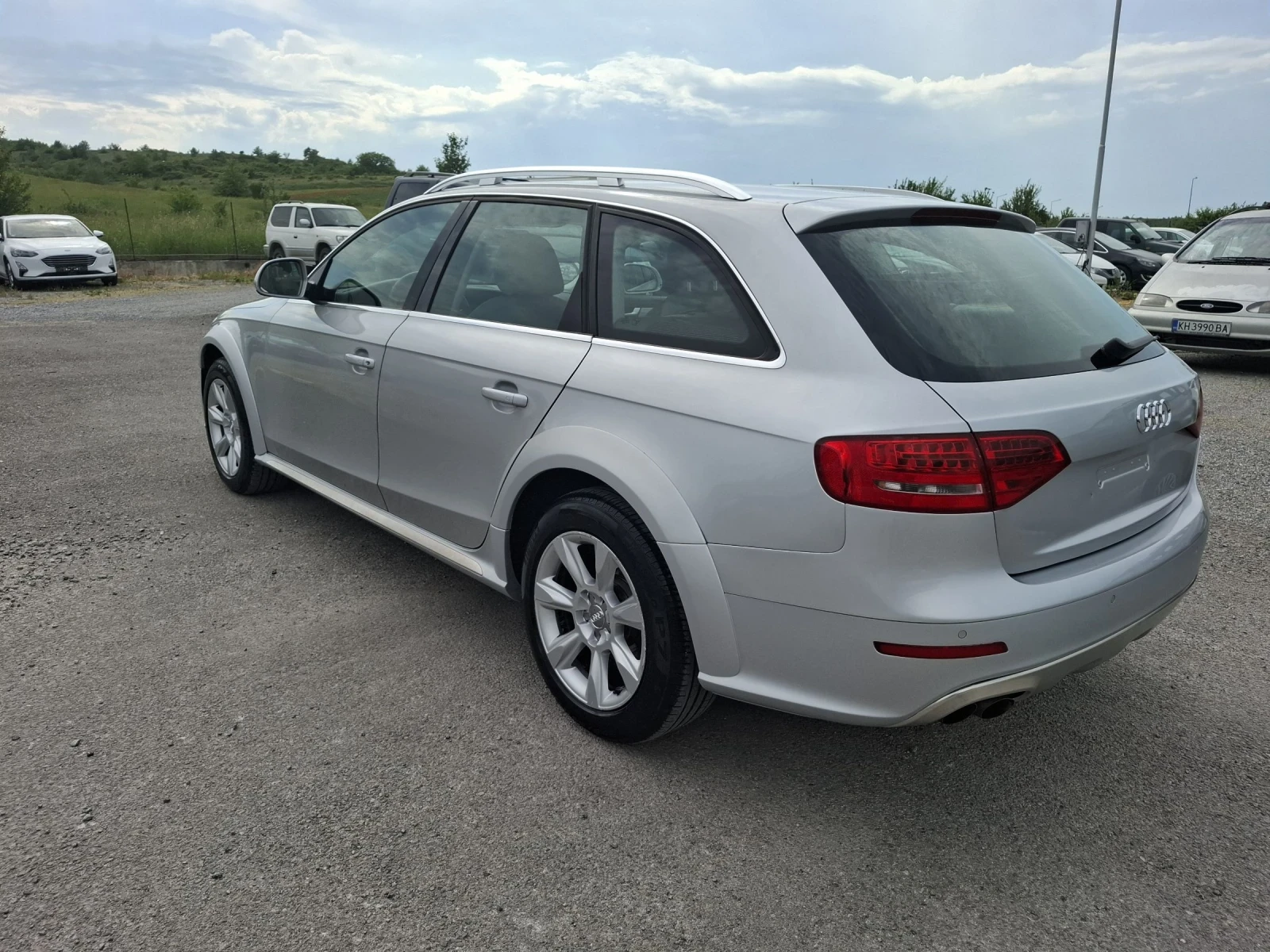 Audi A4 Allroad 2, 0 TDI-170к.с.-Euro5 - изображение 4