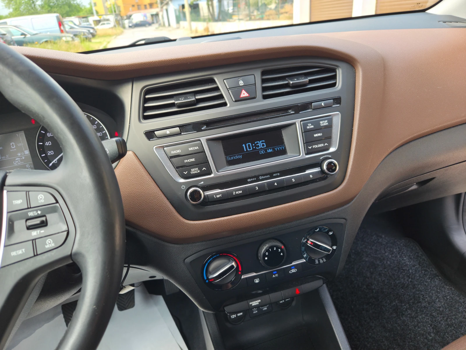 Hyundai I20 1.3i 120хил.км. ЕURO 6B - изображение 10