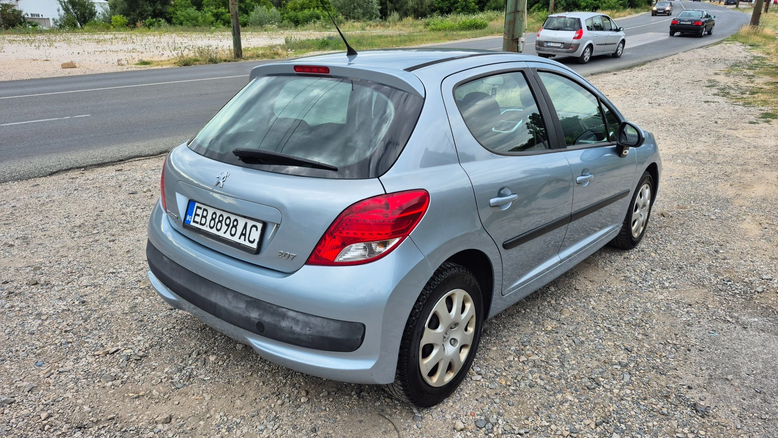 Peugeot 207 1.4hdi FACELIFT 140000км - изображение 6