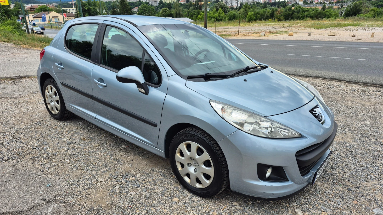 Peugeot 207 1.4hdi FACELIFT 140000км - изображение 3