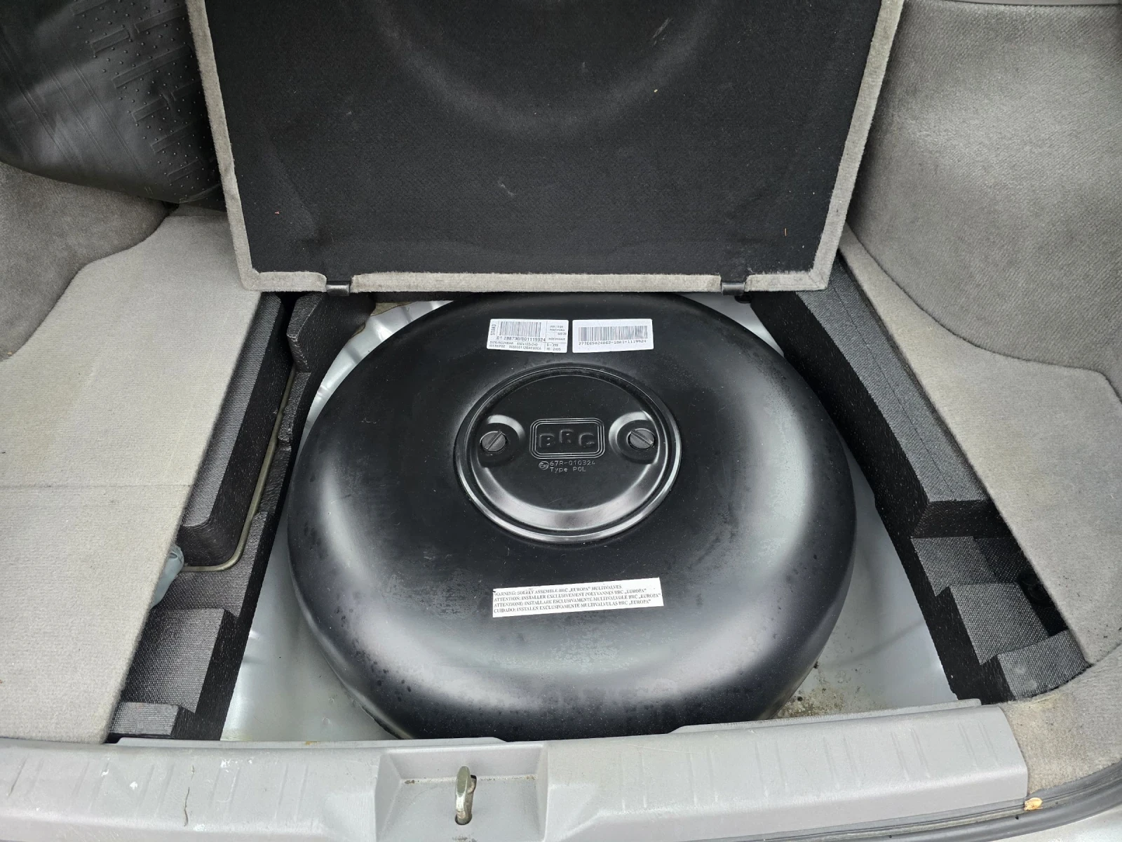 Subaru Forester 1.8i GAS   | Mobile.bg   12