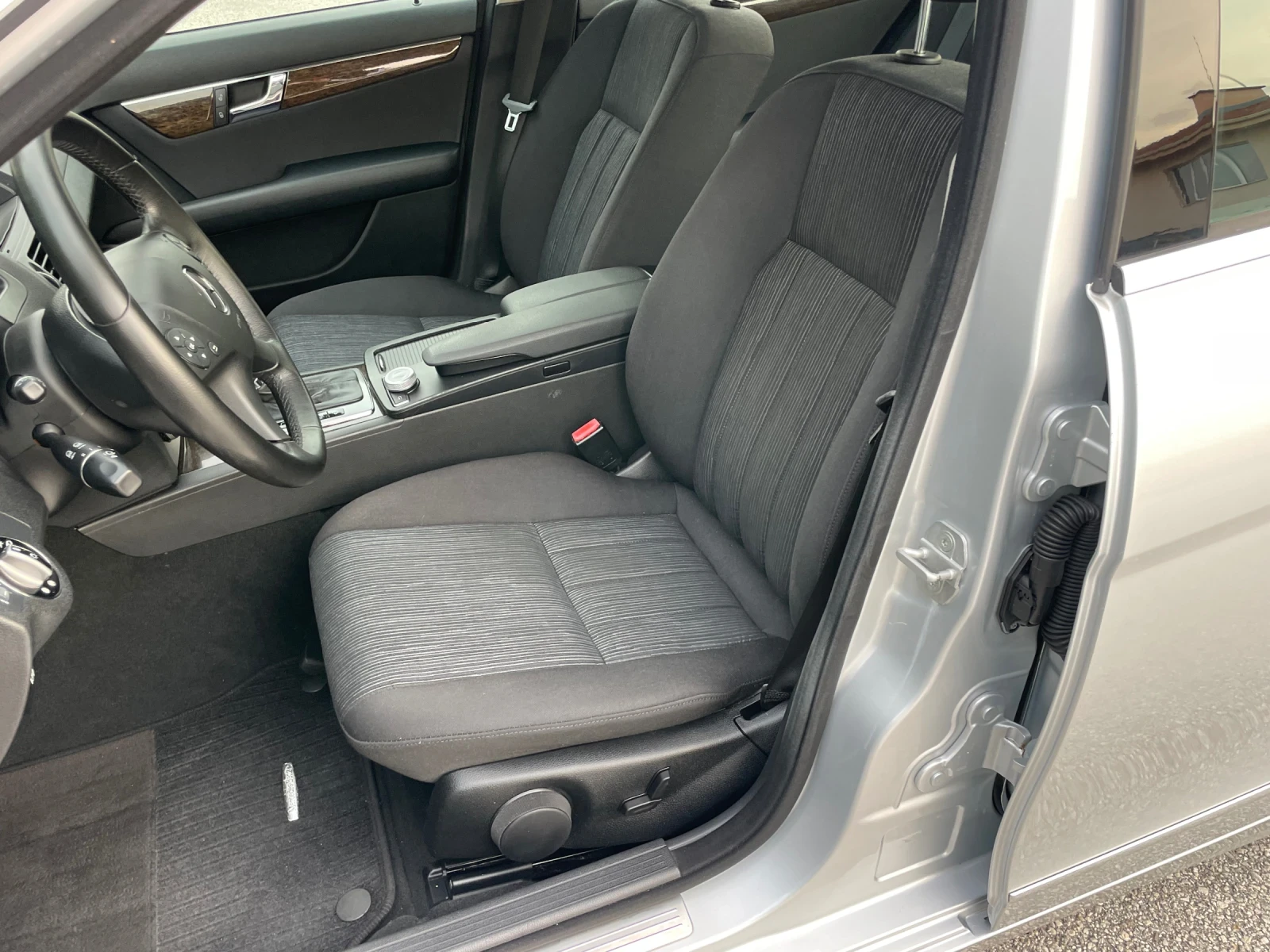 Mercedes-Benz C 200  184..AUTOMAT  | Mobile.bg   11