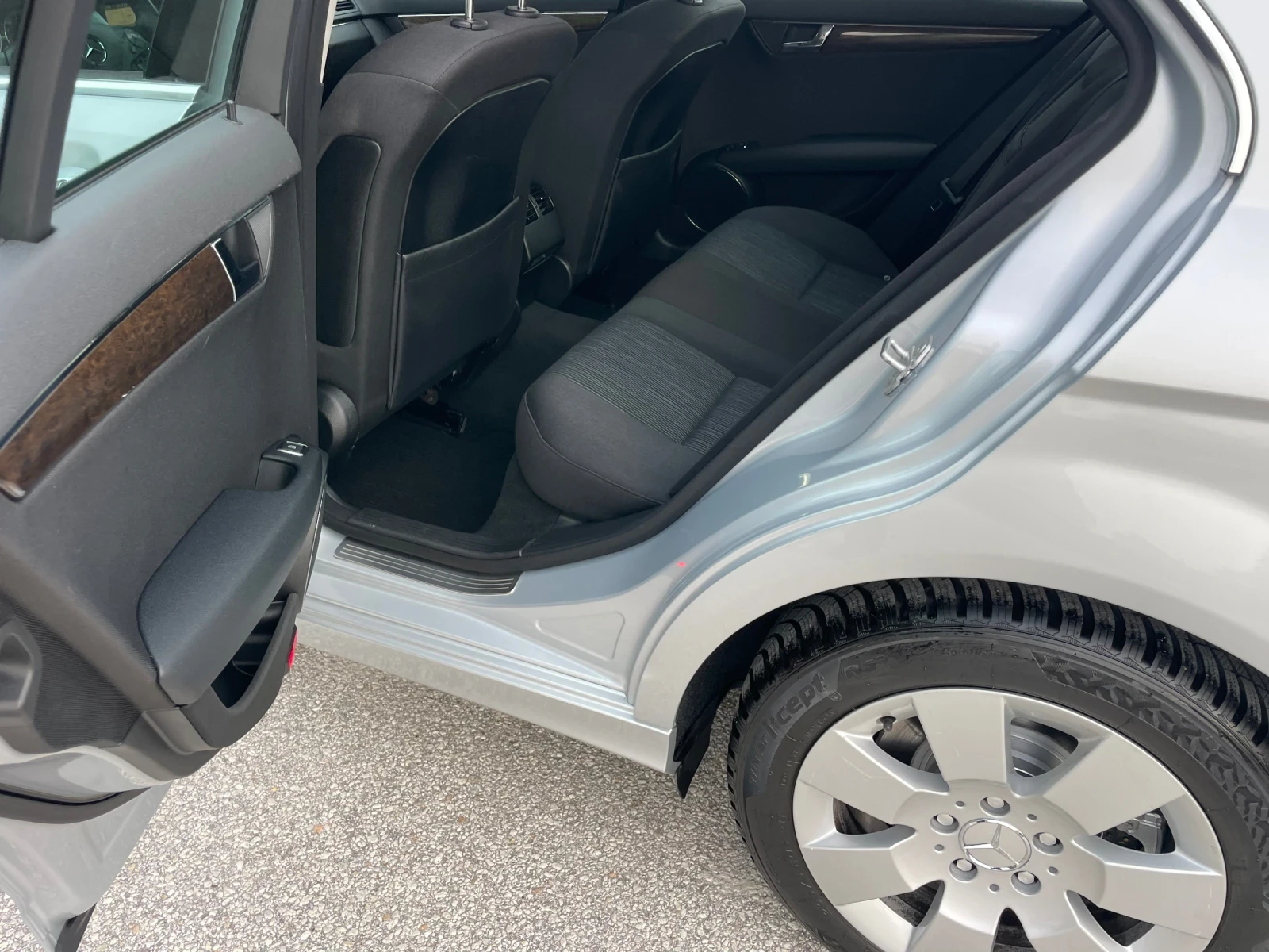 Mercedes-Benz C 200  184..AUTOMAT  | Mobile.bg   12