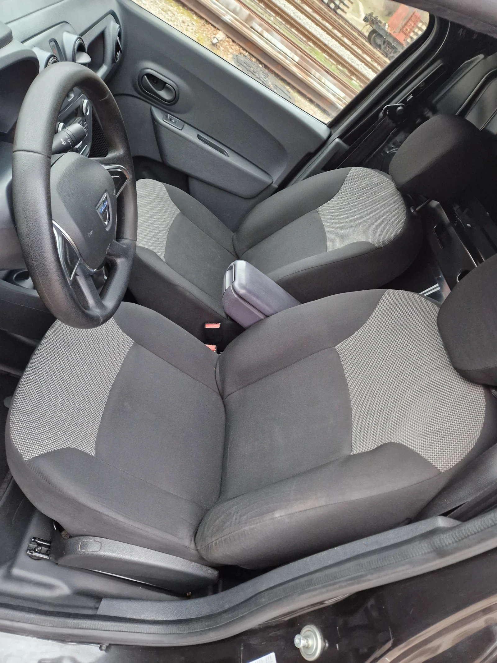 Dacia Dokker 1.6 газ/бензин 109коня - изображение 10