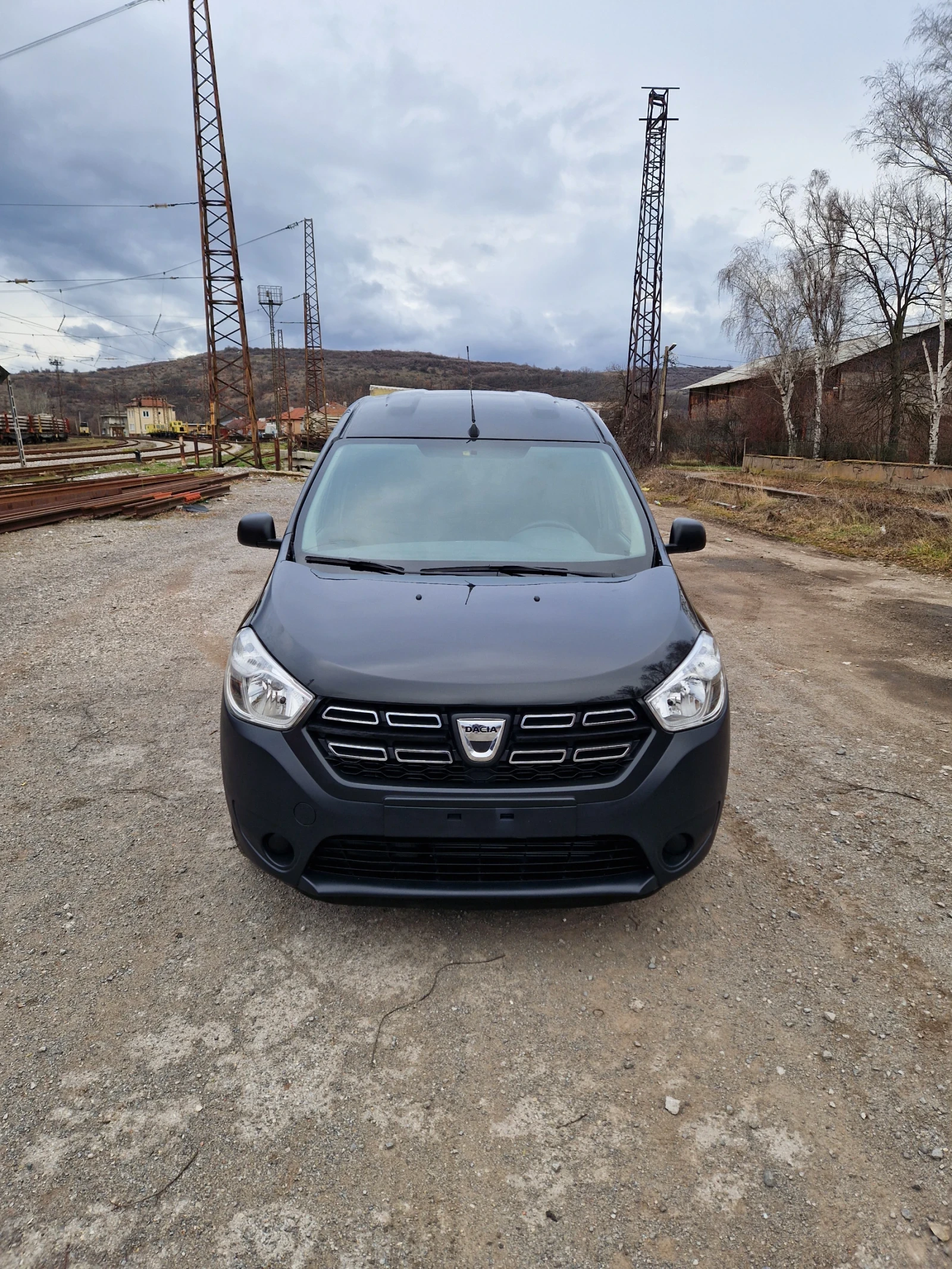 Dacia Dokker 1.6 газ/бензин 109коня - изображение 2