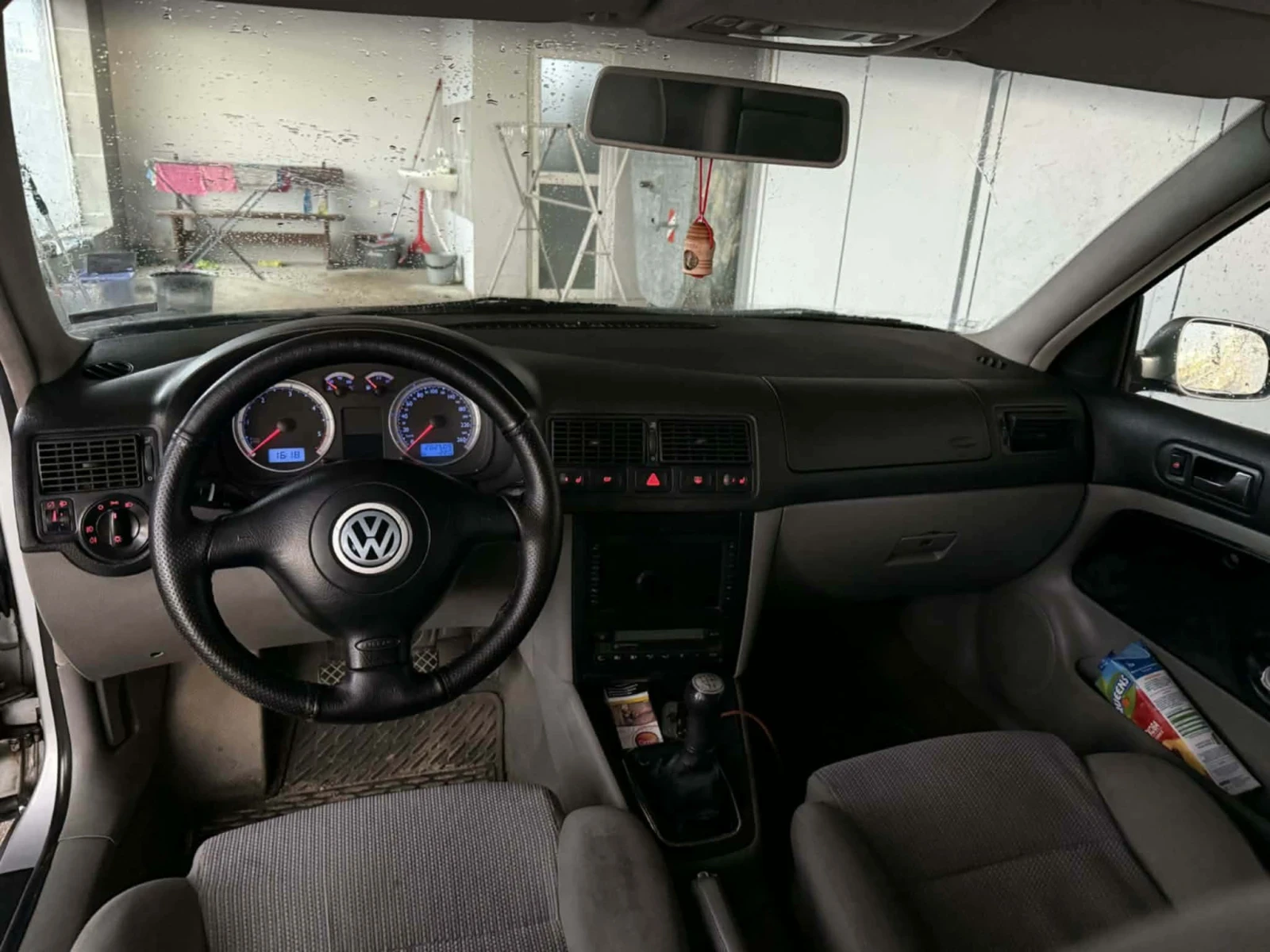 VW Golf, снимка 2 - Автомобили и джипове - 53736842