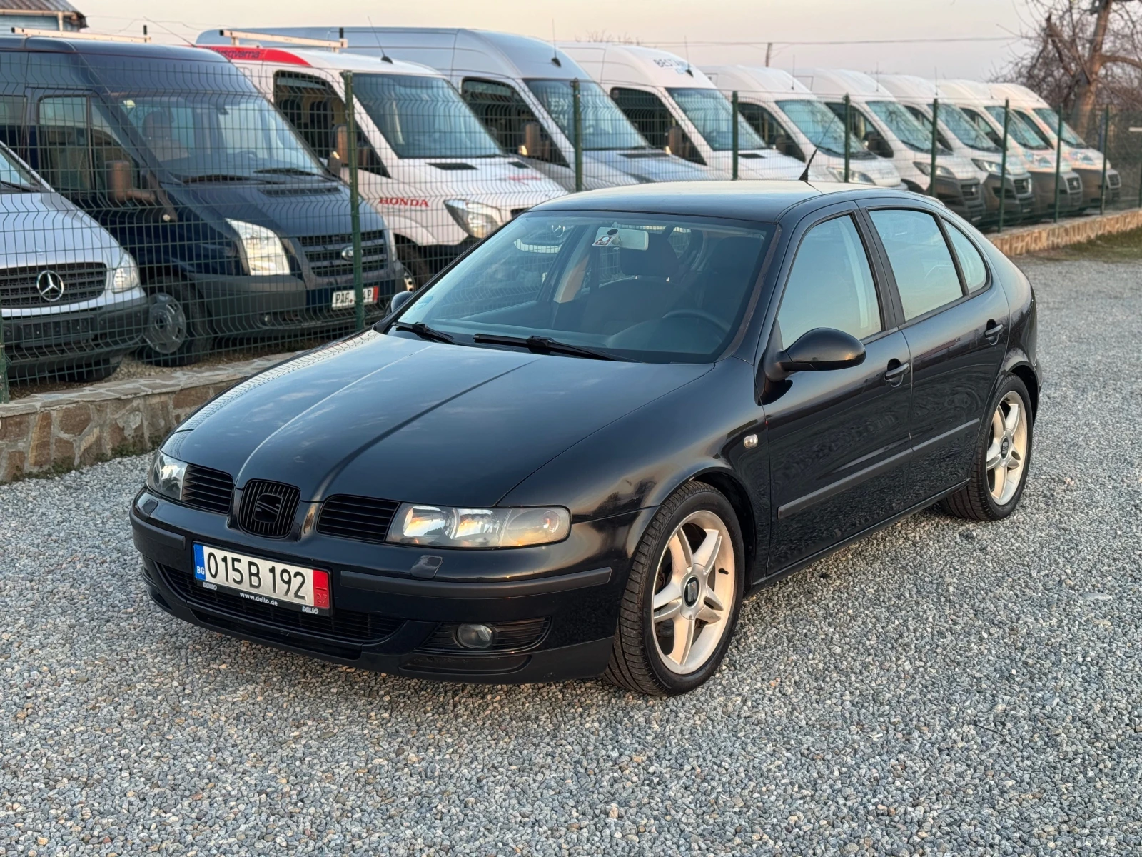 Seat Leon 1.9TDI* FR* 131+ + Германия* 6ск* Нави* Подгрев, снимка 2 - Автомобили и джипове - 53737840