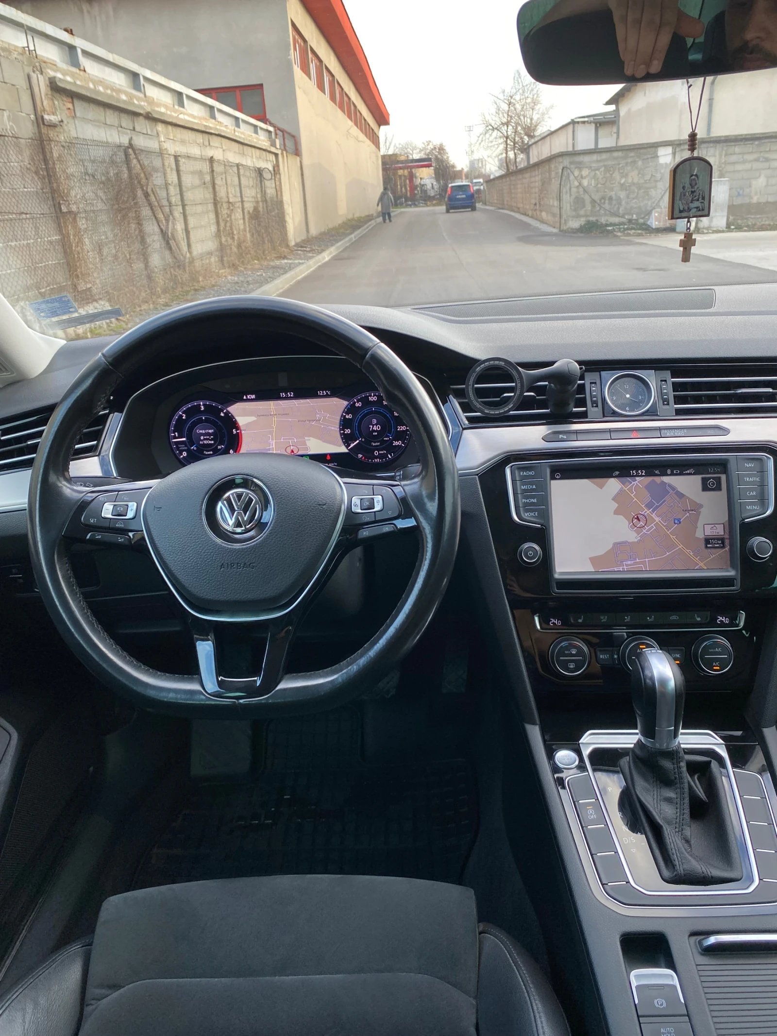 VW Passat 2.0 150hp, снимка 5 - Автомобили и джипове - 53822711