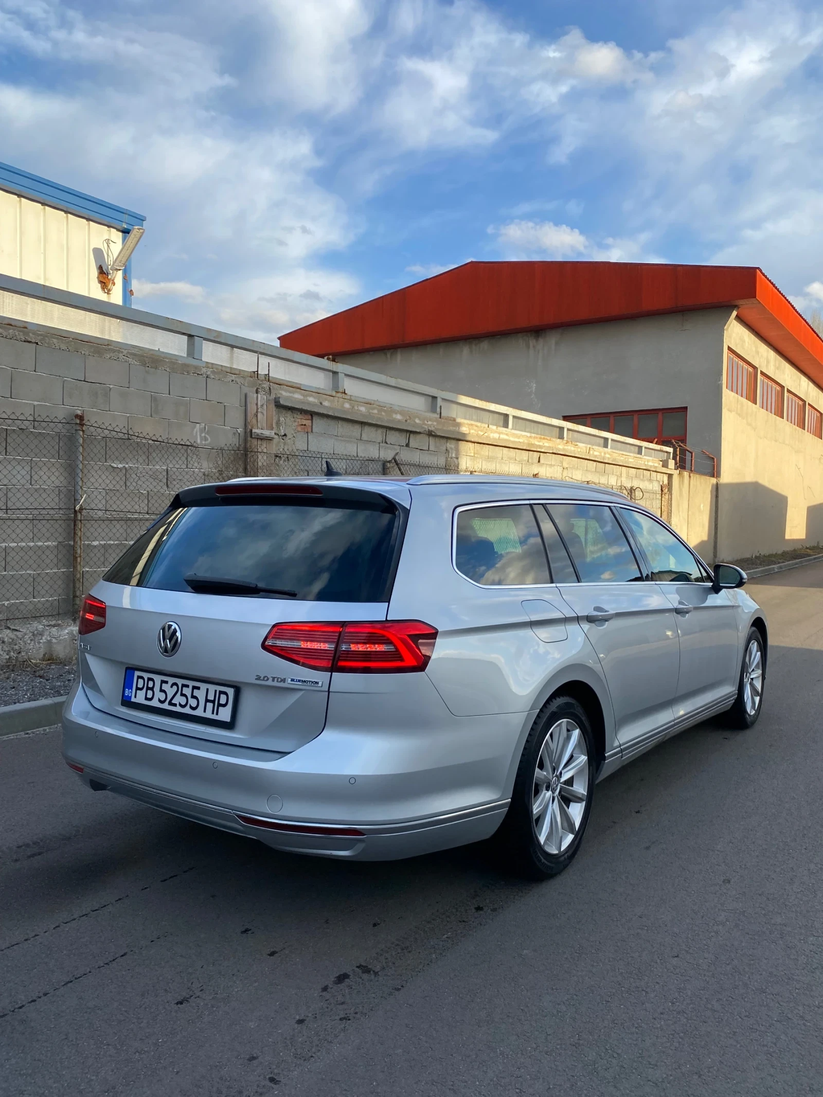 VW Passat 2.0 150hp, снимка 4 - Автомобили и джипове - 53822711