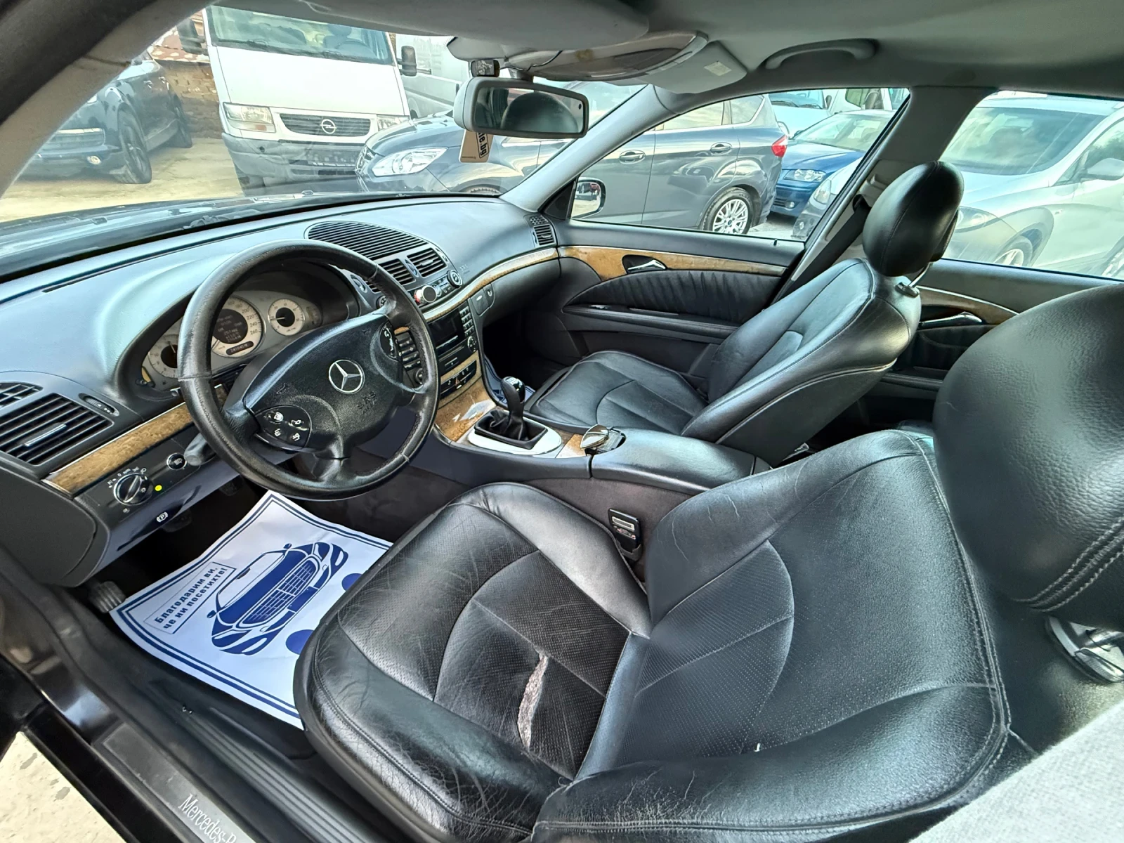 Mercedes-Benz E 270 2.7CDI AVANTGARDE, снимка 9 - Автомобили и джипове - 53868160