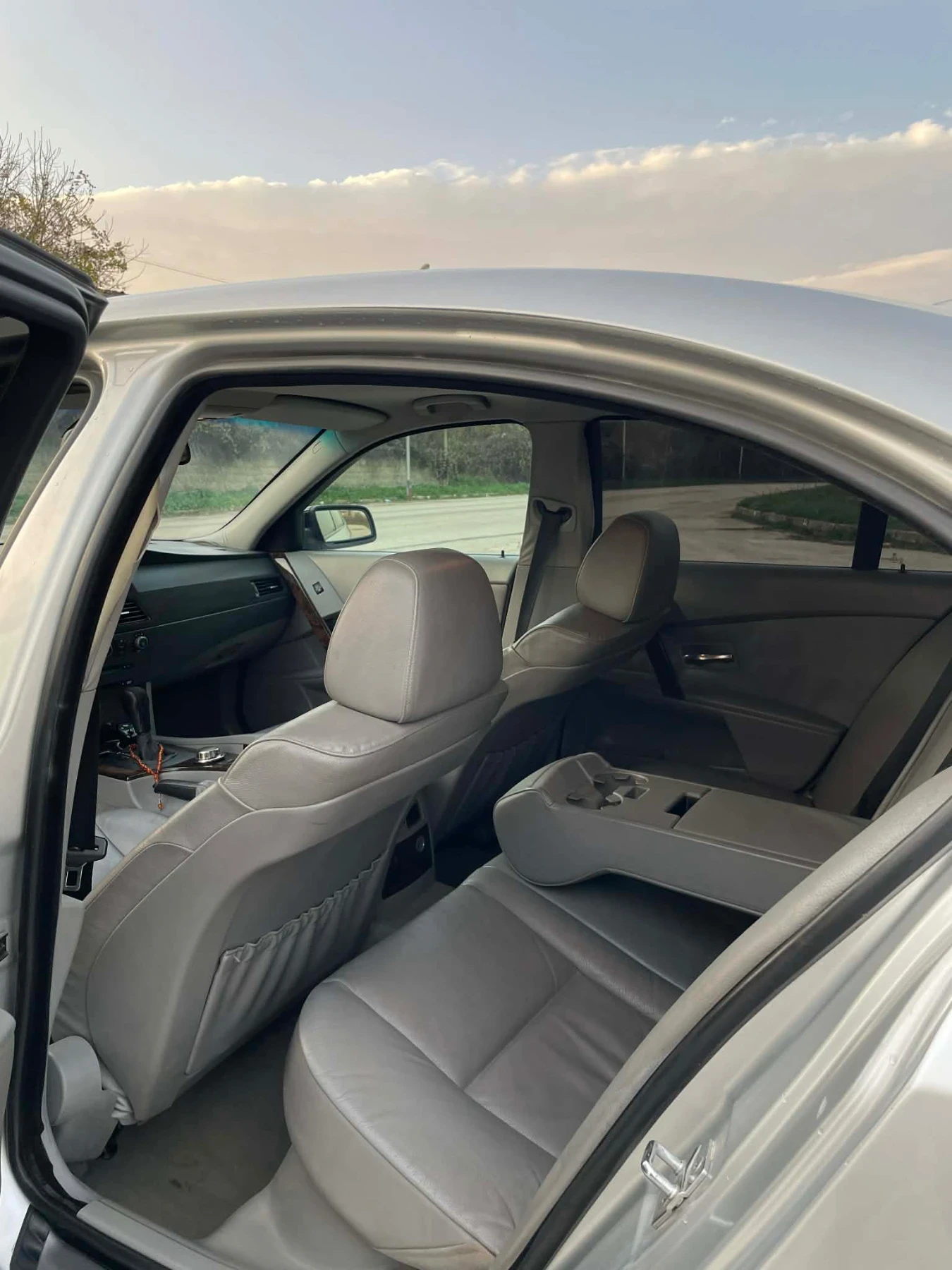 BMW 530, снимка 6 - Автомобили и джипове - 54013222