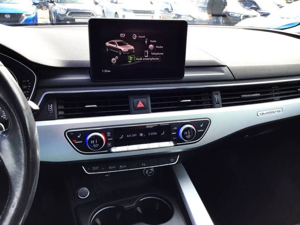 Audi A4 2.0TFSI* Komfort* АвтоКредит* (ЦЕНА ДО БГ), снимка 10 - Автомобили и джипове - 54033144