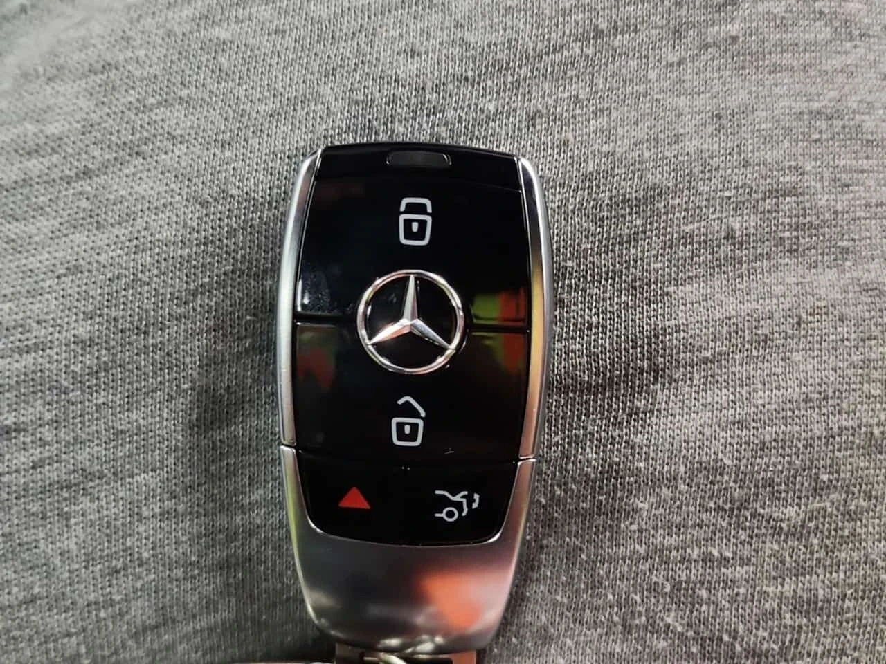 Mercedes-Benz CLS 450  | NARDO GREY | PREMIUM PACK | BURMESTER | DIS | , снимка 8 - Автомобили и джипове - 54144628