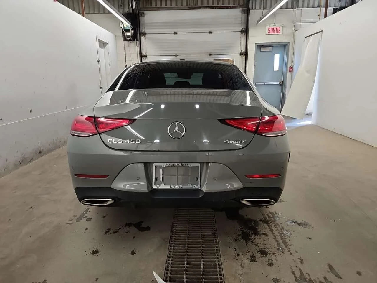 Mercedes-Benz CLS 450  | NARDO GREY | PREMIUM PACK | BURMESTER | DIS | , снимка 5 - Автомобили и джипове - 54144628