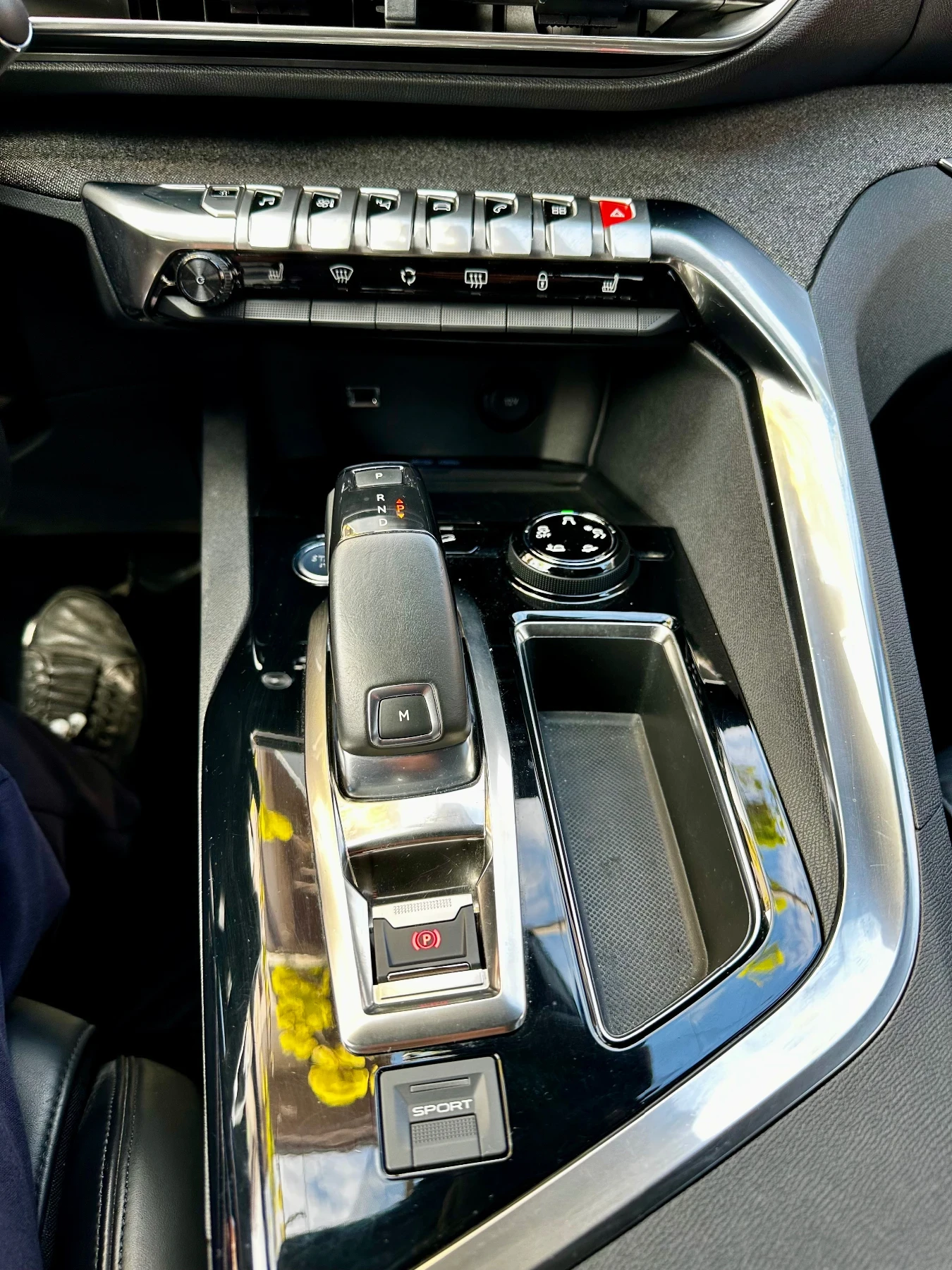 Peugeot 3008 GT Line EAT8, снимка 11 - Автомобили и джипове - 54388204