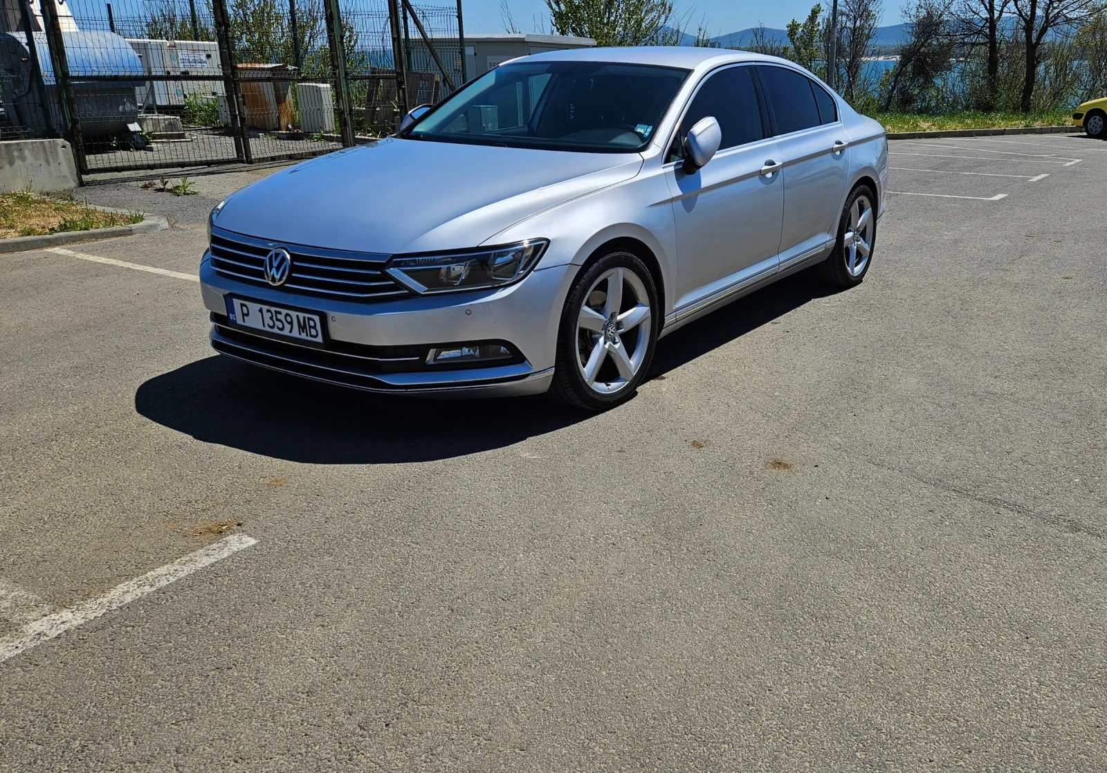 VW Passat