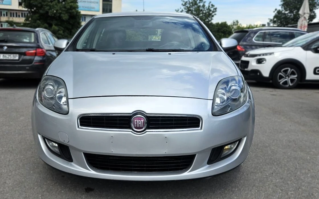 Fiat Bravo 1.6Mjet 120hp Automatic, снимка 5 - Автомобили и джипове - 54782674