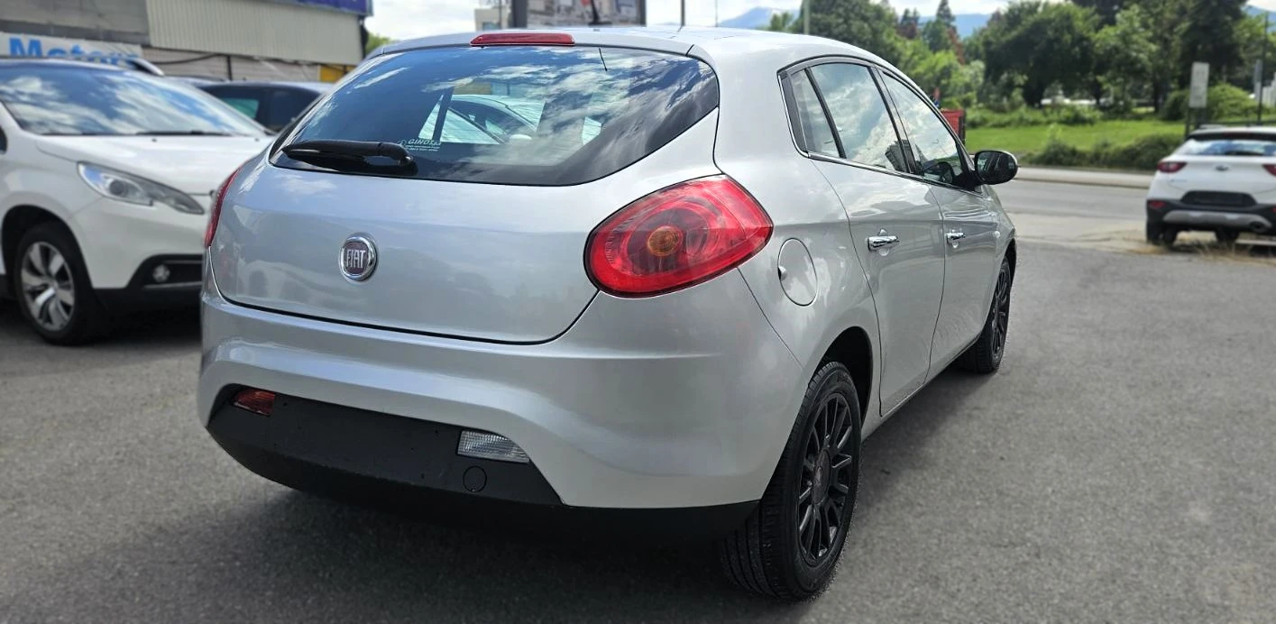 Fiat Bravo 1.6Mjet 120hp Automatic, снимка 13 - Автомобили и джипове - 54782674