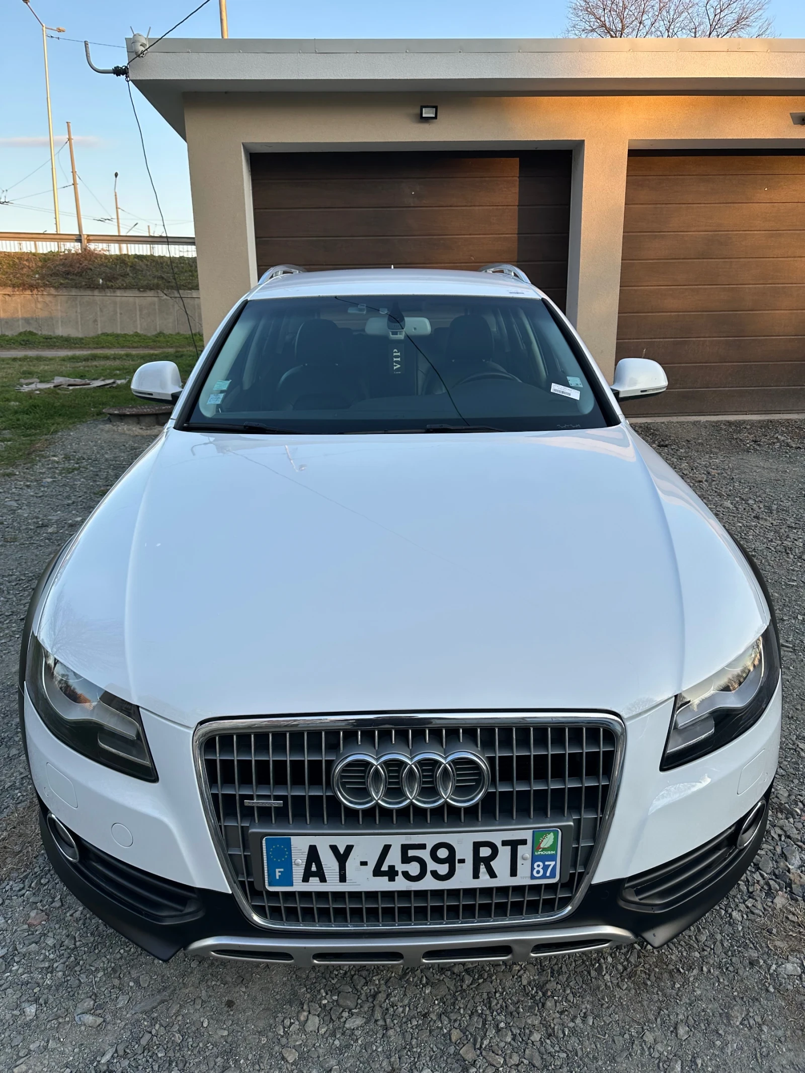Audi A4 Allroad 3.0 TDI Quattro, снимка 2 - Автомобили и джипове - 54919136
