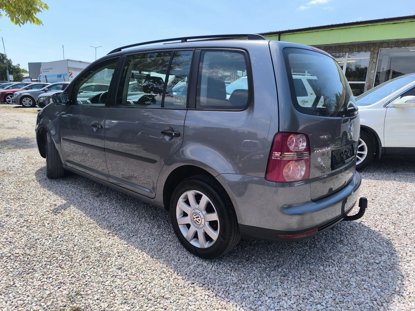 VW Touran 1.9tdi 105ps.7m., снимка 4 - Автомобили и джипове - 55113557