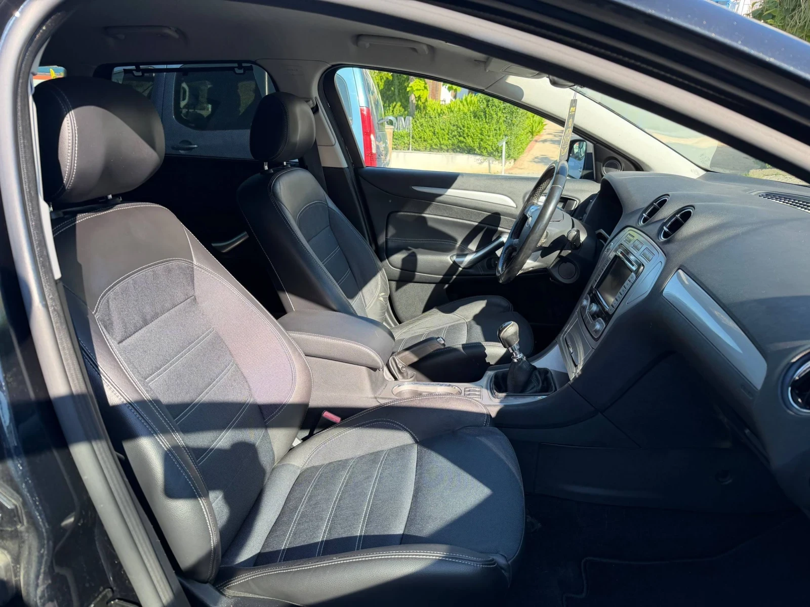Ford Mondeo Titanium , снимка 12 - Автомобили и джипове - 55420337
