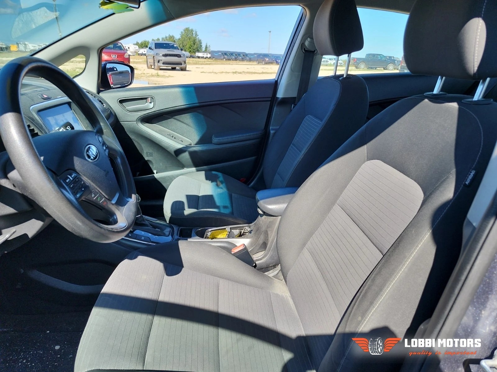 Kia Forte, снимка 5 - Автомобили и джипове - 56018226