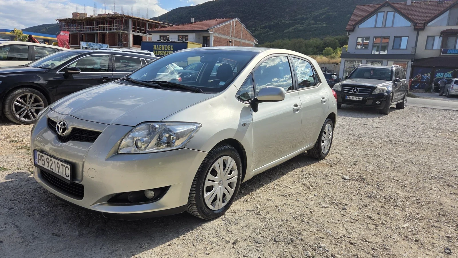 Toyota Auris, снимка 3 - Автомобили и джипове - 56331388